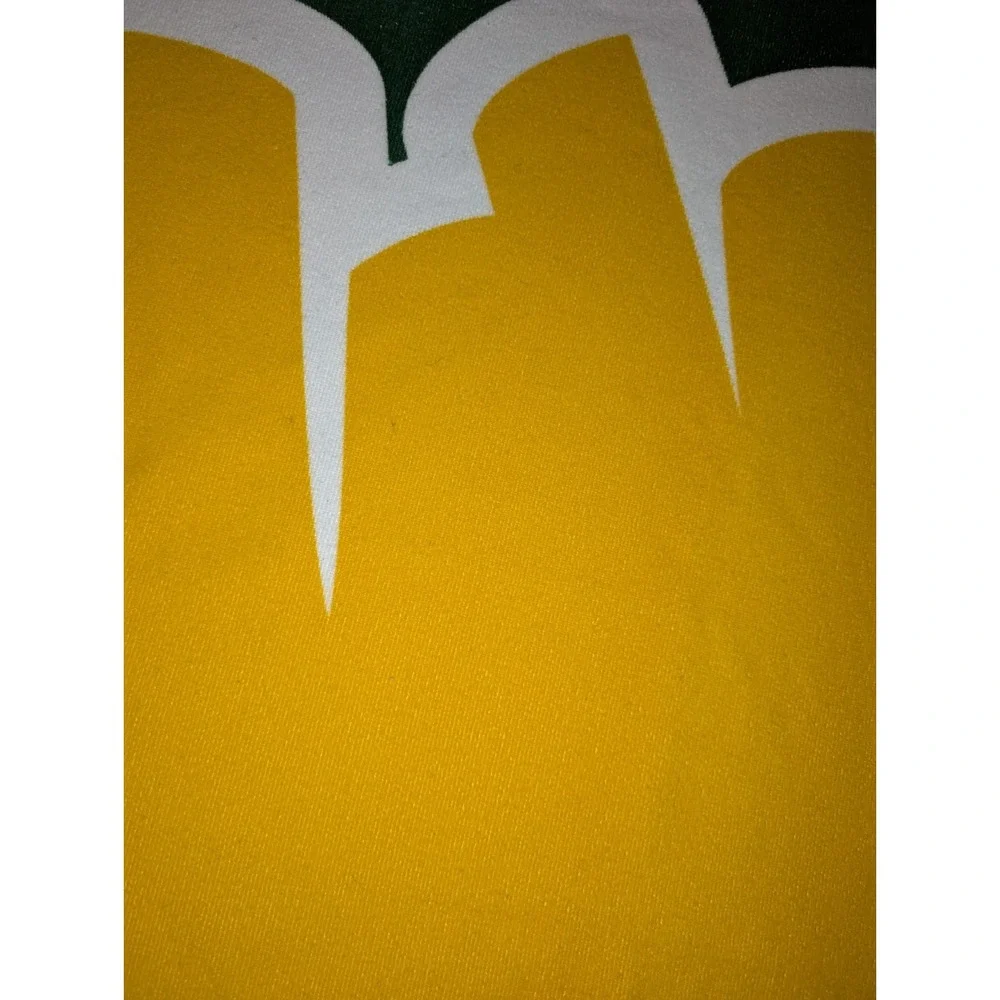 McDonald's Promotional 2023 Italian Fries Beach‎ Green Background
